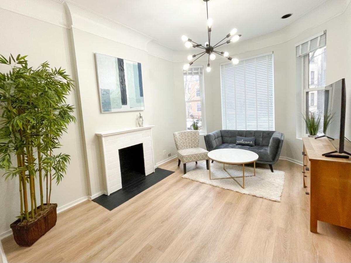 Wrigleyville Friends Unit - 5Bdrm Чикаго Екстер'єр фото