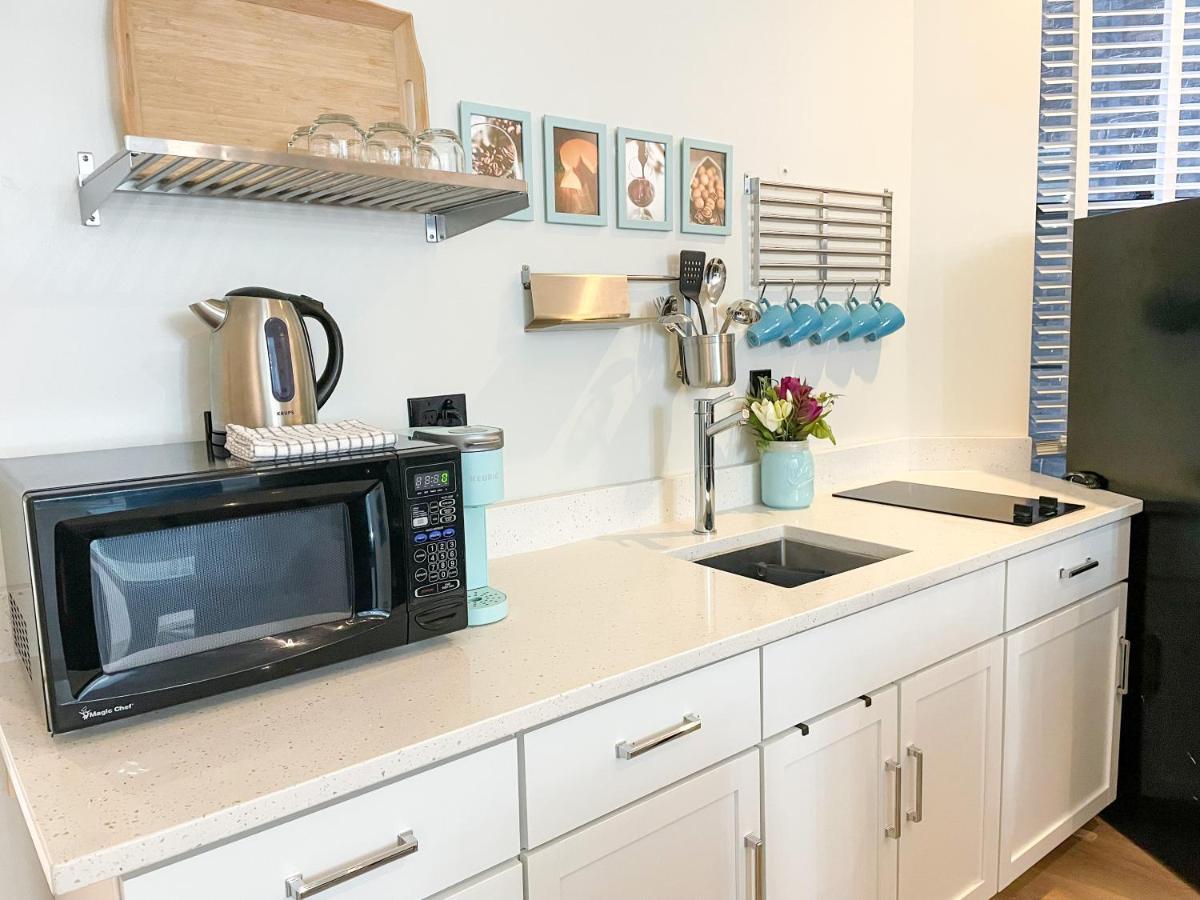 Wrigleyville Friends Unit - 5Bdrm Чикаго Екстер'єр фото