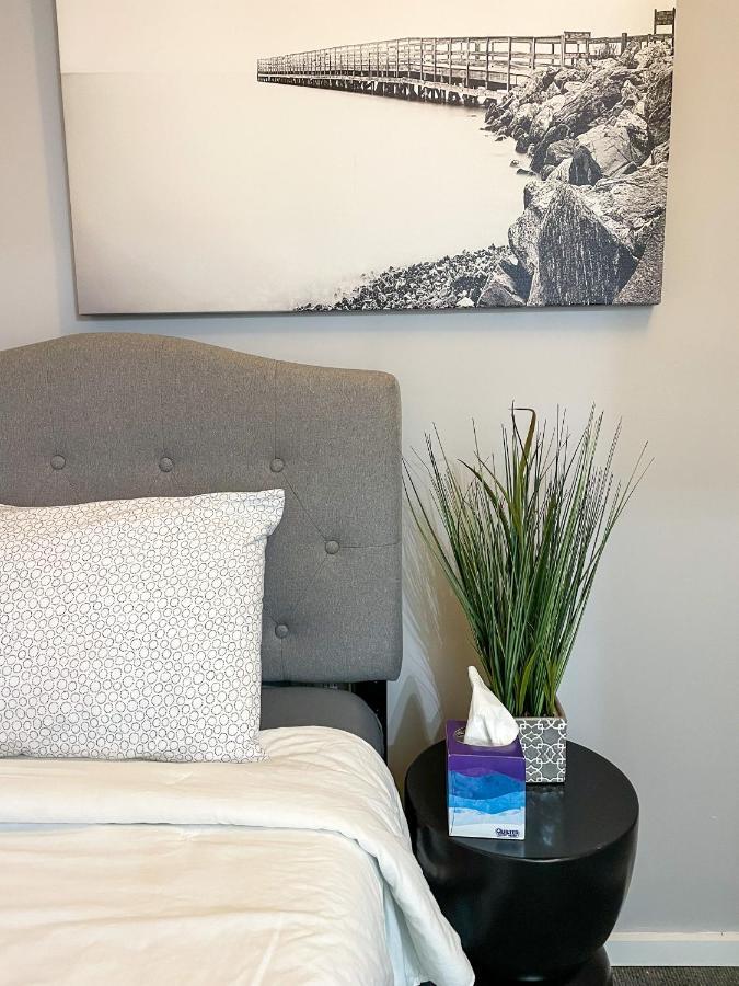 Wrigleyville Friends Unit - 5Bdrm Чикаго Екстер'єр фото
