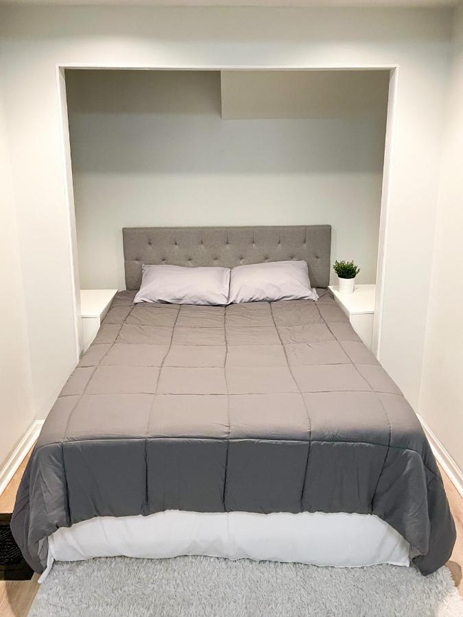 Wrigleyville Friends Unit - 5Bdrm Чикаго Екстер'єр фото