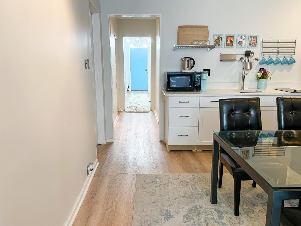 Wrigleyville Friends Unit - 5Bdrm Чикаго Екстер'єр фото